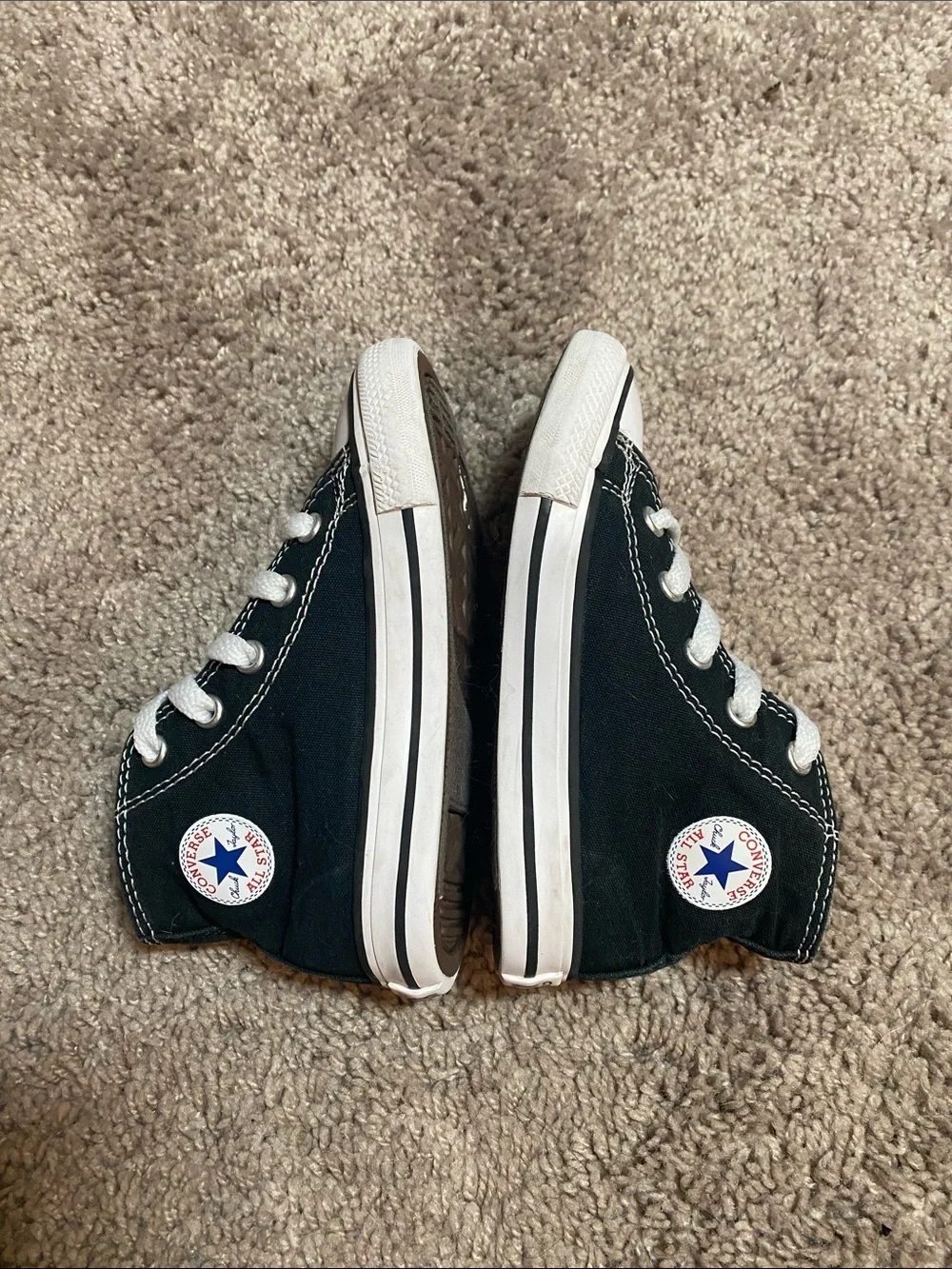 Converse Chuck Taylor Kids Black and White High-Top Sneakers size 8